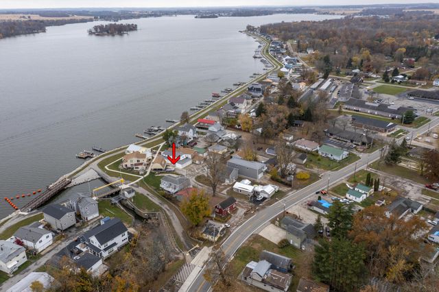 21 Rosebraugh Circle E, Buckeye Lake, OH 43008