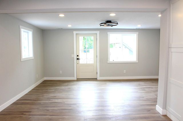 21 Rosebraugh Circle E, Buckeye Lake, OH 43008