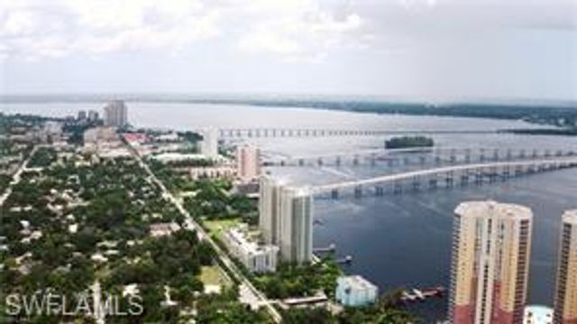 2631 1st St # 904, Fort Myers, FL 33916