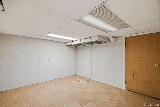 5040 Patrick Road, West Bloomfield Charter Township, MI 48322