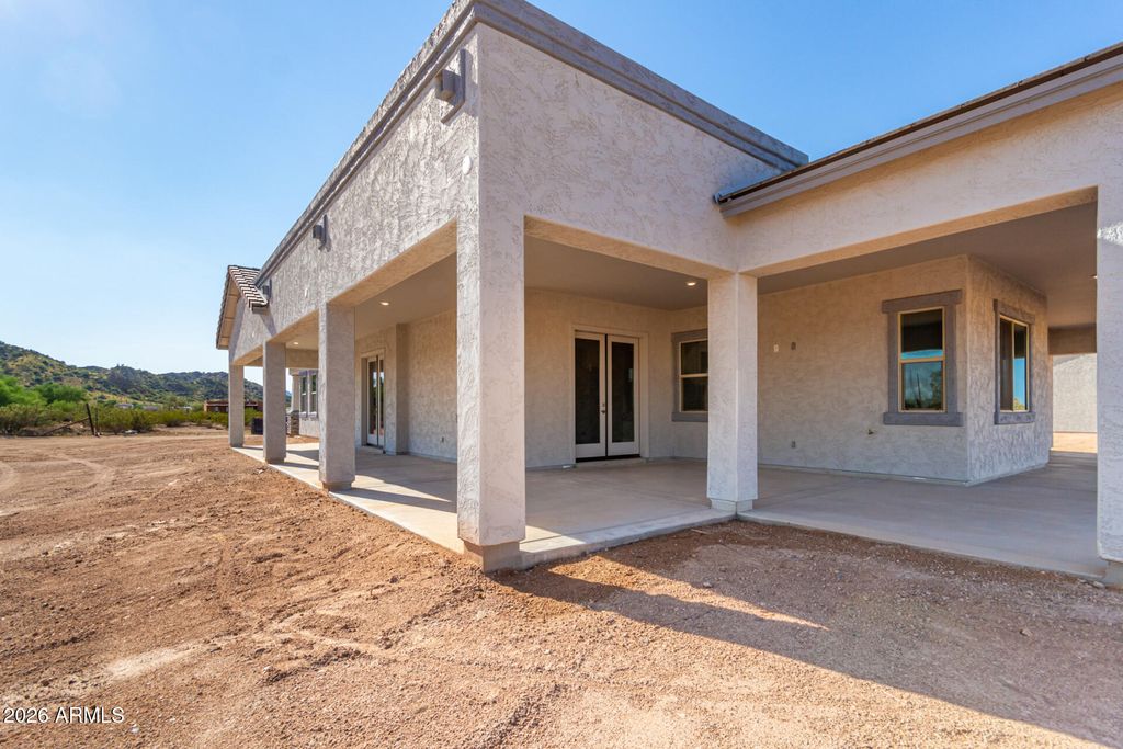 9322 W LIMESTONE MOUNTAIN Drive, Casa Grande, AZ 85194 — photo 2