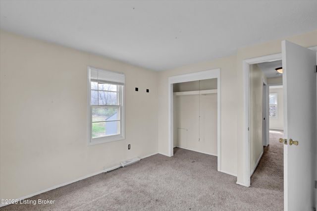 127 Rollington Rd, Pewee Valley, KY 40056