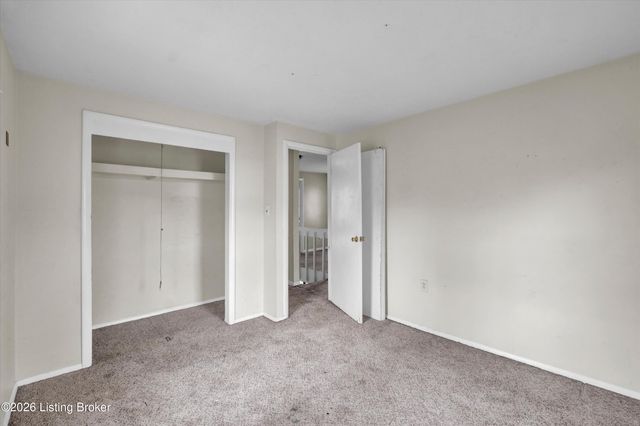 127 Rollington Rd, Pewee Valley, KY 40056