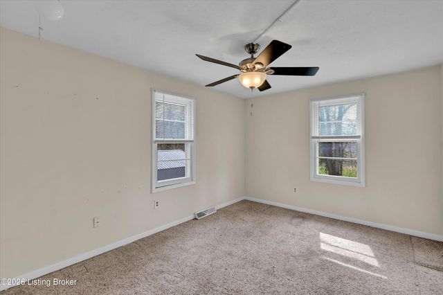 127 Rollington Rd, Pewee Valley, KY 40056