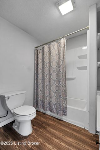 127 Rollington Rd, Pewee Valley, KY 40056