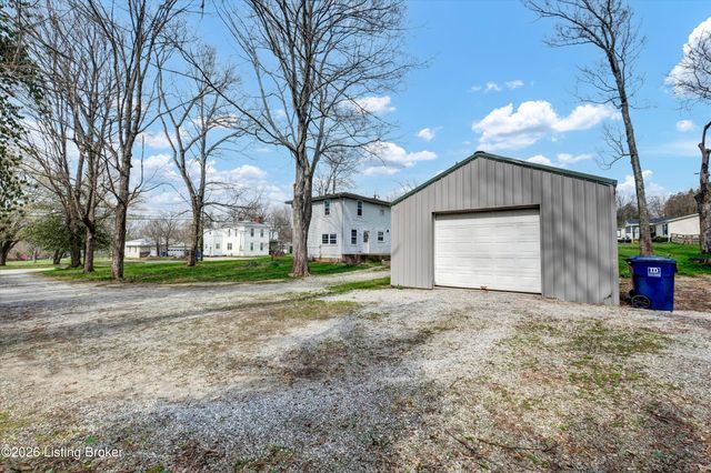 127 Rollington Rd, Pewee Valley, KY 40056