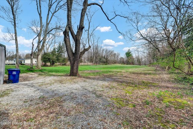 127 Rollington Rd, Pewee Valley, KY 40056