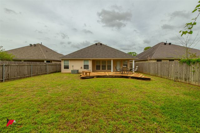 575 Whitefield Lane, Bossier City, LA 71112