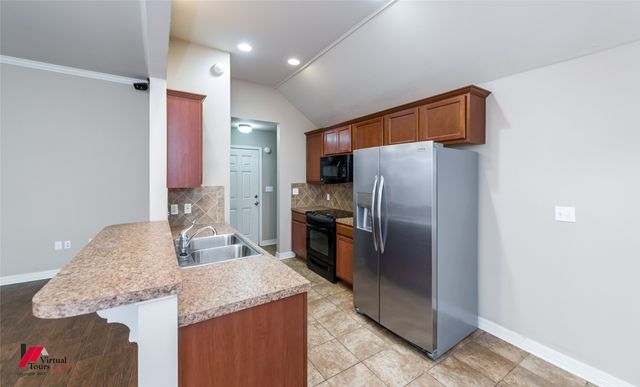 575 Whitefield Lane, Bossier City, LA 71112