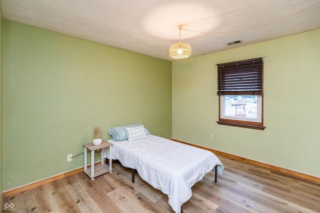 6932 Turnberry Way, Indianapolis, IN 46237