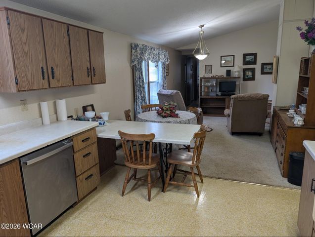 4310 Slabtown Road, Lima, OH 45801