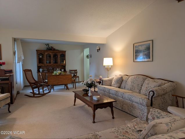 4310 Slabtown Road, Lima, OH 45801