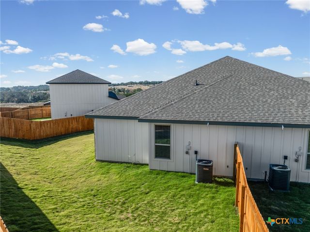 110 Logan Court, Copperas Cove, TX 76522