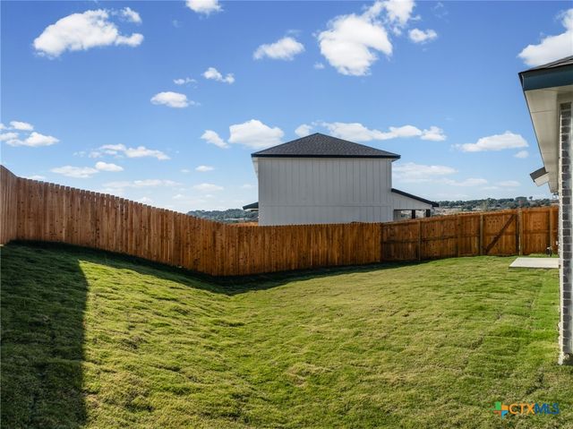 110 Logan Court, Copperas Cove, TX 76522