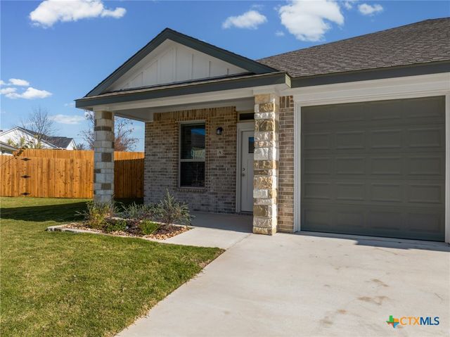 110 Logan Court, Copperas Cove, TX 76522