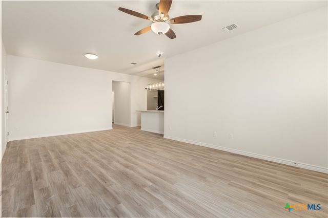 110 Logan Court, Copperas Cove, TX 76522