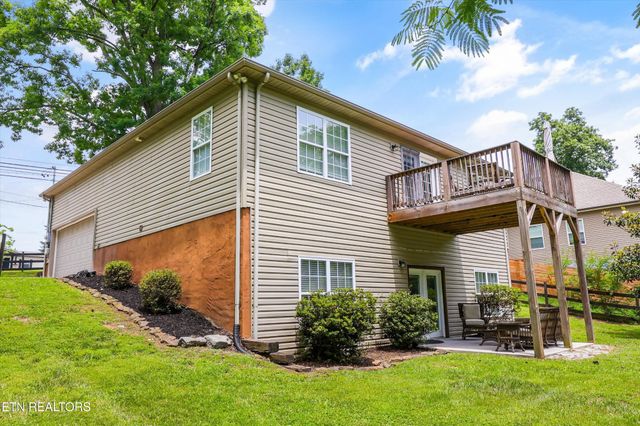 2314 Piney Grove Church Rd, Knoxville, TN 37909