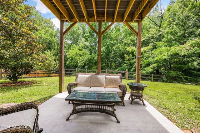 2314 Piney Grove Church Rd, Knoxville, TN 37909