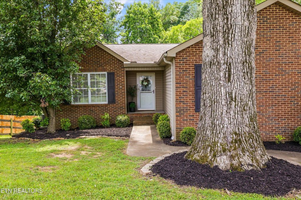 2314 Piney Grove Church Rd, Knoxville, TN 37909