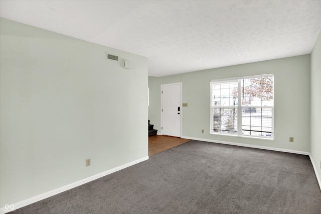 2025 Fieldstone Court, Westfield, IN 46074