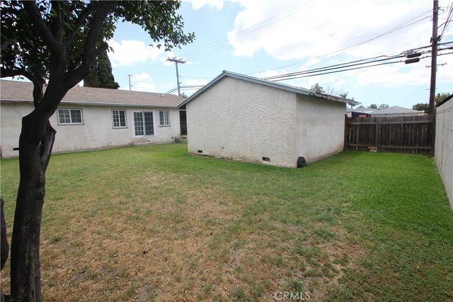 538 Wood, Santa Ana, CA 92703