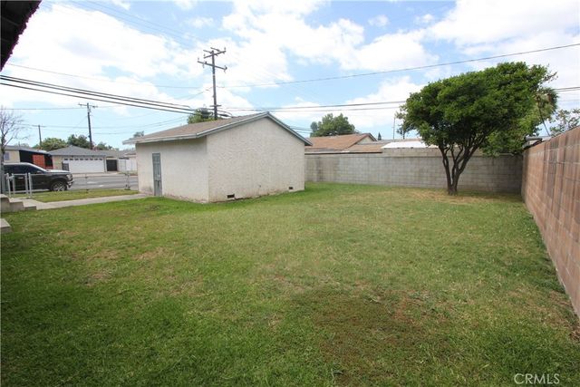 538 Wood, Santa Ana, CA 92703