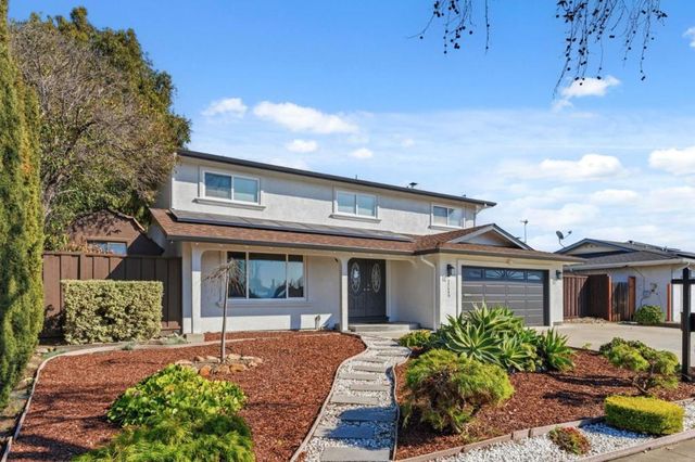 37640 Hyacinth St, Newark, CA 94560