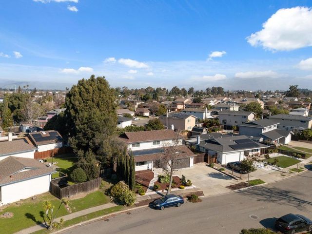 37640 Hyacinth St, Newark, CA 94560