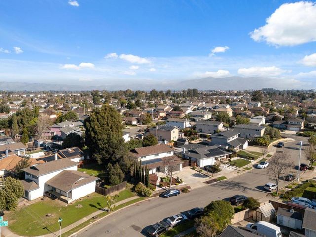 37640 Hyacinth St, Newark, CA 94560