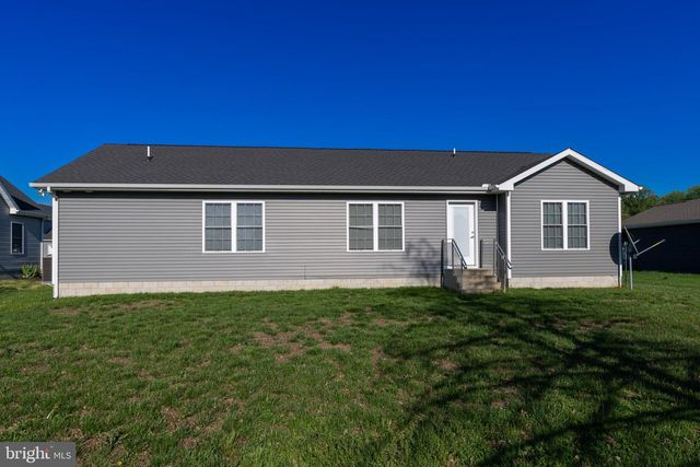 122 PLANTATION DR, Felton, DE 19943