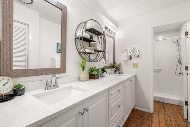 40 SYLVIA PLACE, Oldsmar, FL 34677