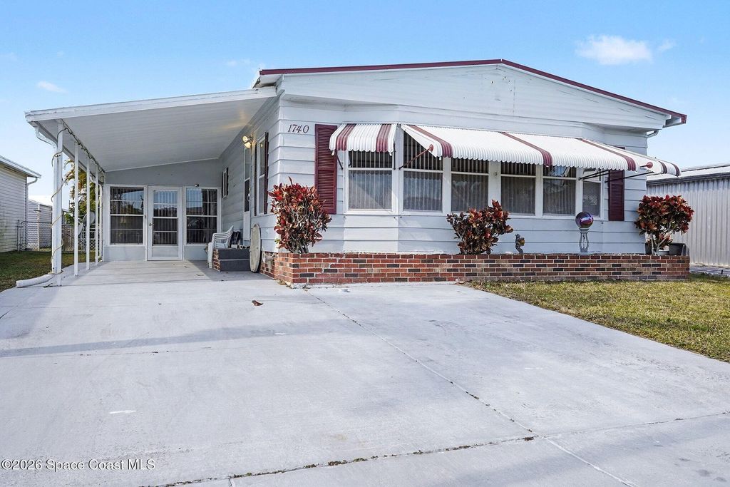 1740 Coco Plum Street NE, Palm Bay, FL 32905
