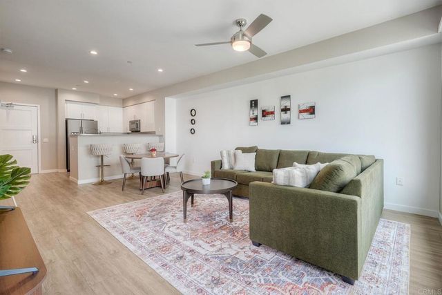 355 N Cleveland Street 307, Oceanside, CA 92054