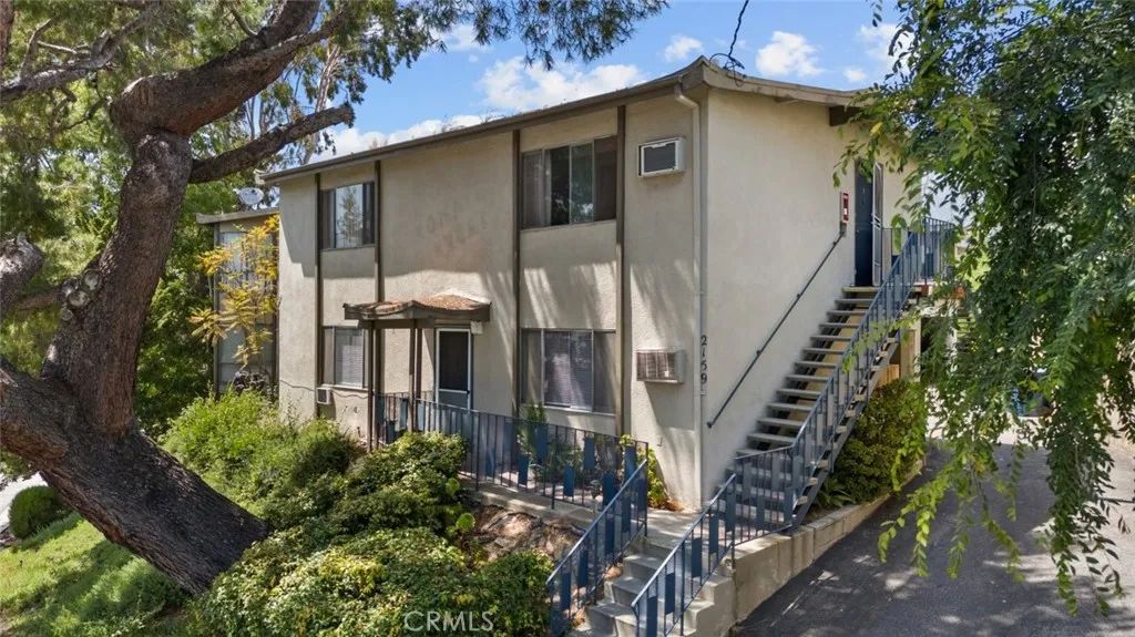 2159 La Canada Crest Drive 1, La Canada Flintridge, CA 91011