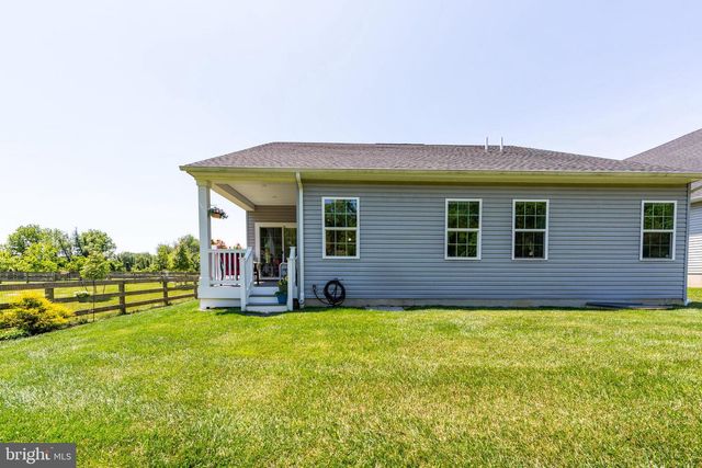 299 LETITIA MANOR DR, West Grove, PA 19390