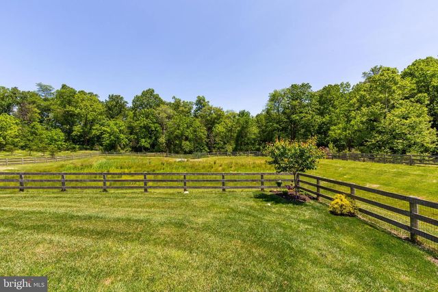 299 LETITIA MANOR DR, West Grove, PA 19390