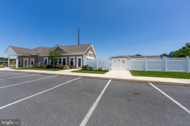 299 LETITIA MANOR DR, West Grove, PA 19390