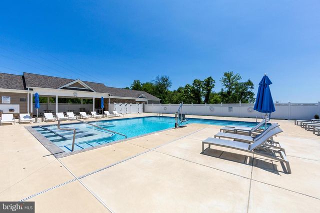 299 LETITIA MANOR DR, West Grove, PA 19390