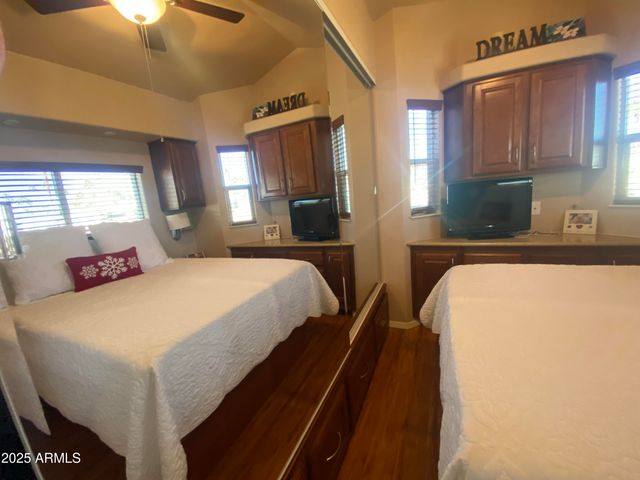 1549 W Yurok Avenue, Apache Junction, AZ 85119