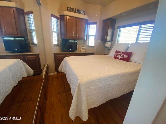 1549 W Yurok Avenue, Apache Junction, AZ 85119