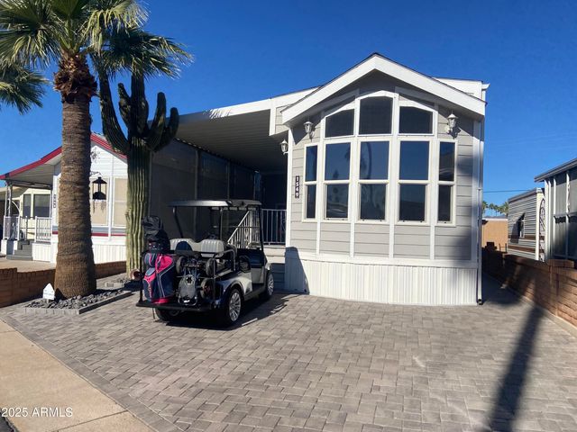 1549 W Yurok Avenue, Apache Junction, AZ 85119