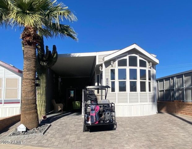 1549 W Yurok Avenue, Apache Junction, AZ 85119