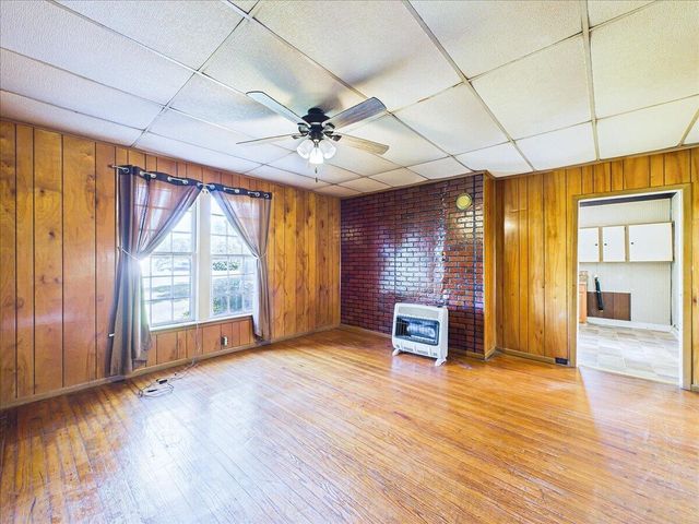 111 Bryan Hill Drive, Tellico Plains, TN 37385