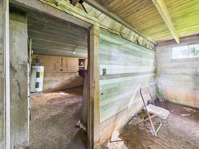 111 Bryan Hill Drive, Tellico Plains, TN 37385