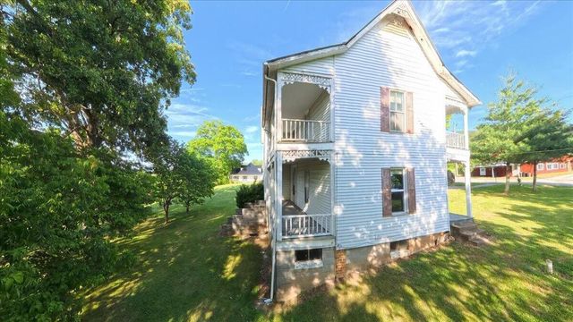 111 Bryan Hill Drive, Tellico Plains, TN 37385