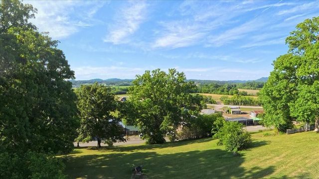 111 Bryan Hill Drive, Tellico Plains, TN 37385