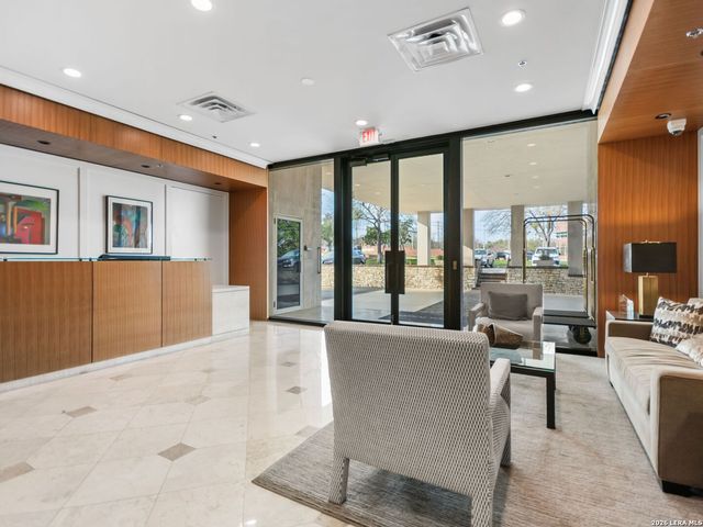 700 E Hildebrand Ave Apt 1204, San Antonio, TX 78212