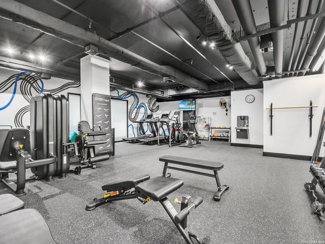 700 E Hildebrand Ave Apt 1204, San Antonio, TX 78212