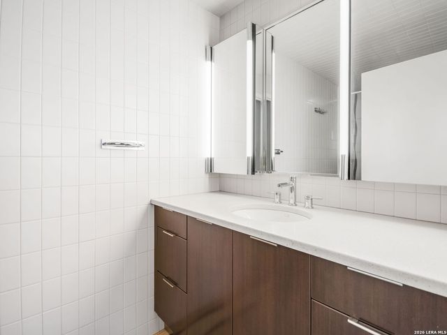 700 E Hildebrand Ave Apt 1204, San Antonio, TX 78212