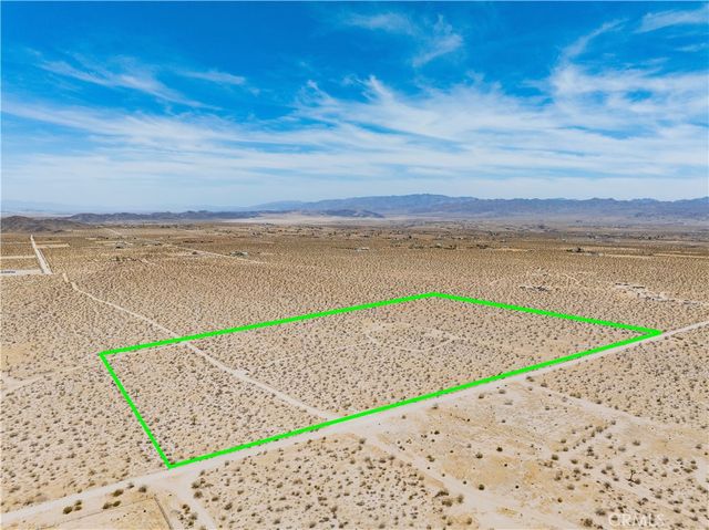61900 Moonlight Mesa Street, Joshua Tree, CA 92252
